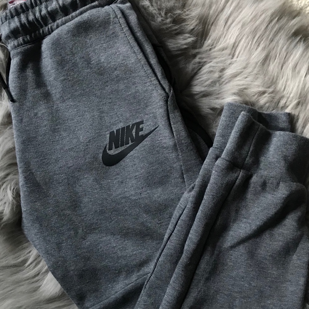 Nike Tech Fleece Pants